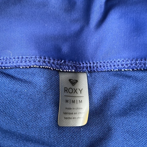 Roxy shorts size M - Picture 3 of 3
